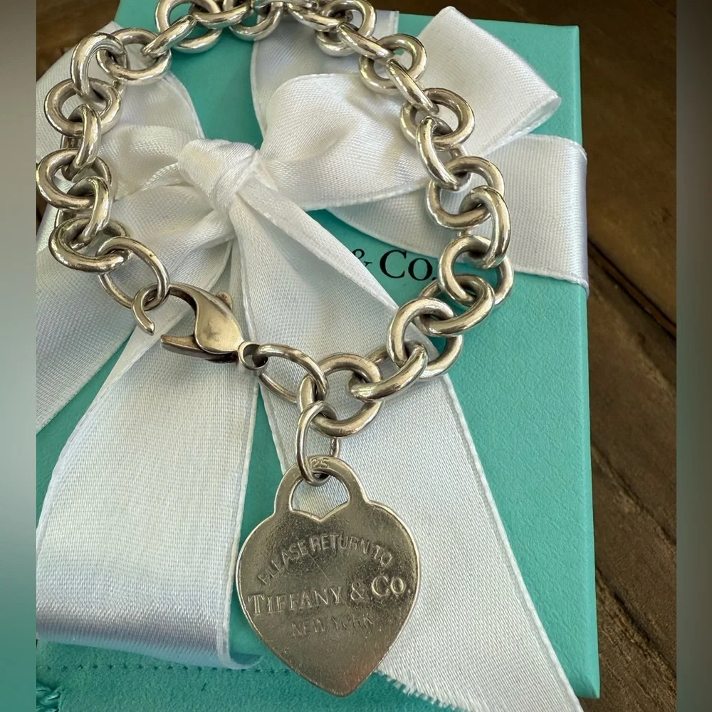 Tiffany Return to Tiffany heart tag bracelet - Picture 1 of 4